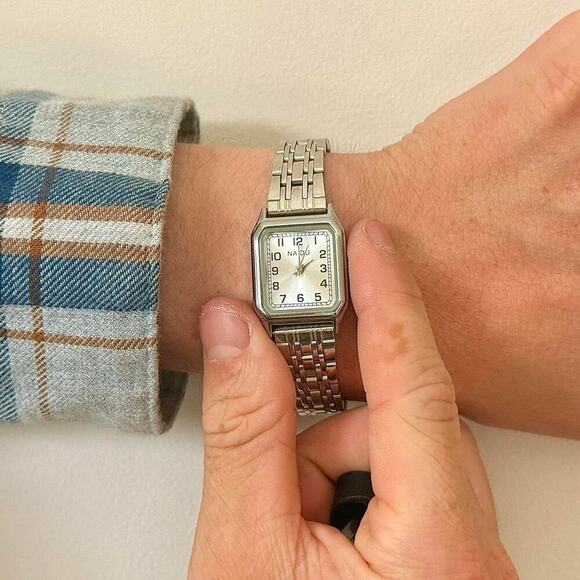 Y2K Silver Rectangle Quartz Watch with Black Numbers Unisex 8.5" New - Picture 6 of 6